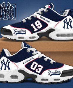 New York Yankees 2025 Air Max Plus Sneakers
